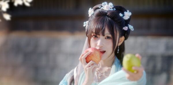 《完蛋！我被美女包围了！2》官方版