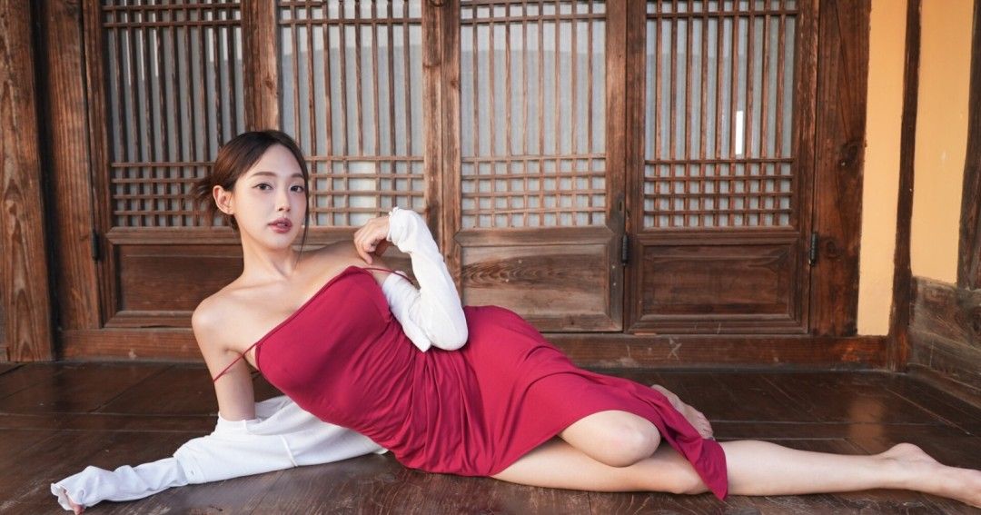 《夏日美女：欧巴请和我恋爱吧！》官方版