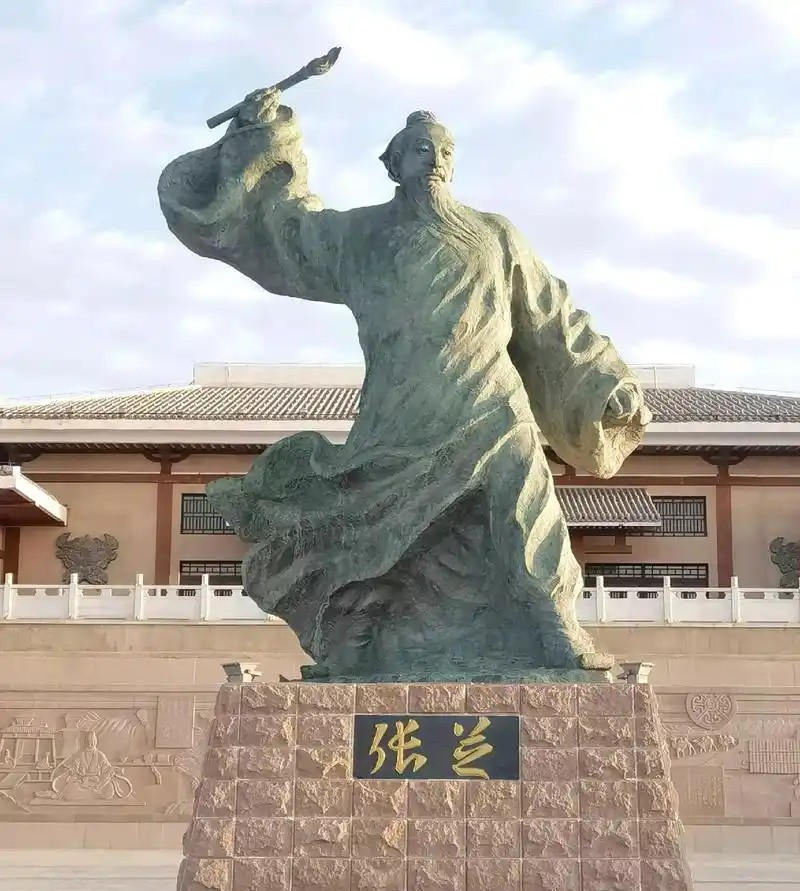 我国哪位书法名家有“草书之祖”之称